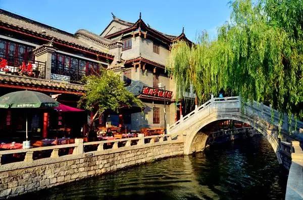 一看就不好惹的男生大概长什么样？游戏画面